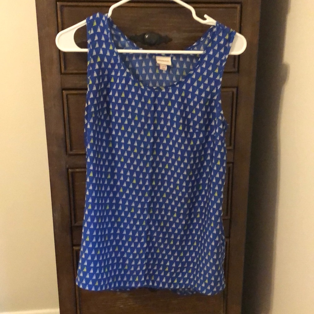 Sailboat Tank